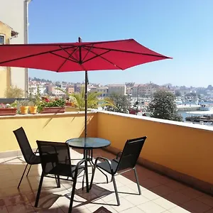 Center Of Rovinj, Sea View Apartment